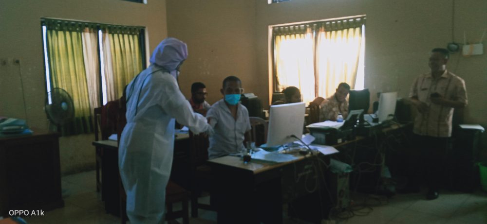 Dispenduk;tetap melayani masyarakat walaupun di tengah COVID-19.