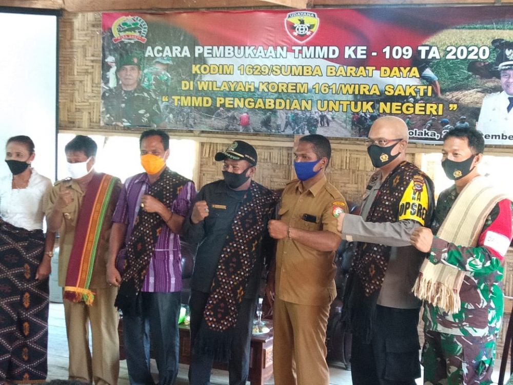 PEMBUKAAN TMMD KE-109 KODIM 1629/SBD TA 2020.