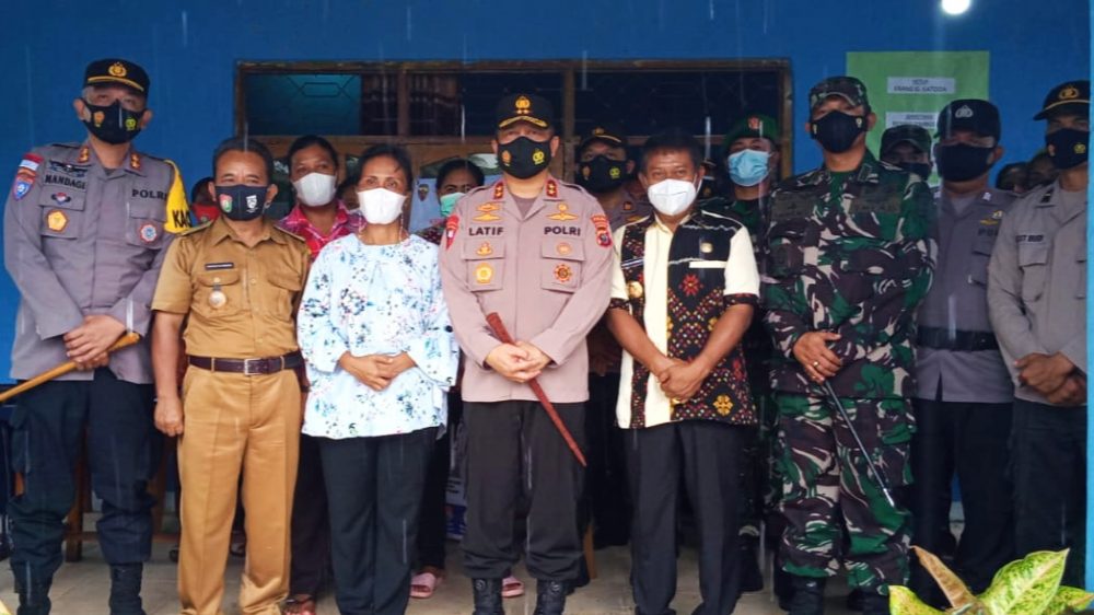 Kunjungan Kerja Kapolda NTT  Ke Kampung Tangguh Radamata di Desa Kalena Wanno.