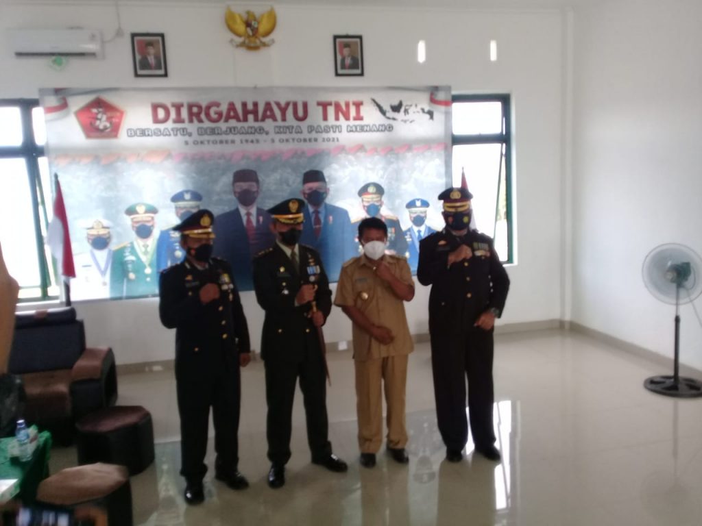 KODIM 1629/SBD GELAR UPACARA HUT TNI KE -76.