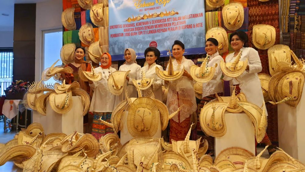 Dekranasda NTT dan Kemenham RI Gagas Pelatihan 1.000 Ti’i Langga.