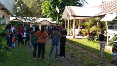Peserta seleksi PPPK Guru, melakukan Rapid Test.   
