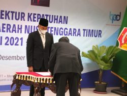 Christofel S. M. Adoe, Dilantik Sebagai Direktur Kepatuhan PT. Bank NTT.