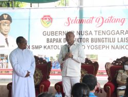 Gubernur NTT, Kunjungi SMPK St. Yoseph Kupang, Beri Motivasi Pada Para Siswa