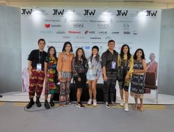 Julie Laiskodat Boyong Siswa SMK Jurusan Fashion Dari NTT Tampil di Jakarta Fashion Week