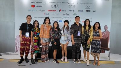 Julie Laiskodat Boyong Siswa SMK Jurusan Fashion Dari NTT Tampil di Jakarta Fashion Week
