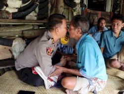 AKBP Agung Wirata, Kapolres Sumba Barat Jumat Curhat bersama Warga Weekarou