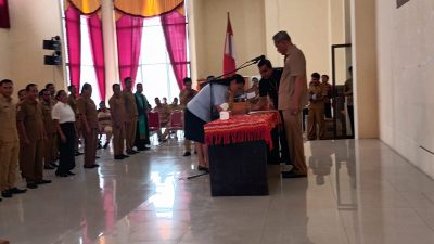 WAKIL BUPATI SBD MELANTIK PENJABAT DESA SE-KABUPATEN SUMBA BARAT DAYA