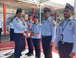 Pengukuhan Tim ZI, Kalapas : Tingkatkan Kerja Sama dan Komitmen Raih WBK!