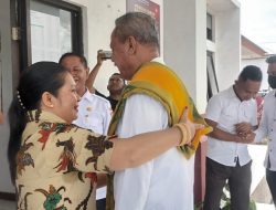 WAKIL BUPATI SBD DI TERIMA RESMI OLEH KETUA PKK KECAMATAN KOTA TAMBOLAKA