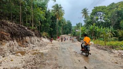 Warga Merindukan Peningkatan Jalan Weeholo Kodi Utara – Wanoroto Wewewa Barat Di Perbaiki