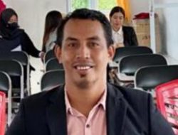 Salah Satu Dosen STIMIKOM Stella Maris Sumba, yang Mempunyai Antusias Menulis Buku Tentang Pendidikan