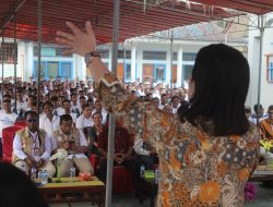 Ratu Ngadu Bonu Wulla Edukasi Masyarakat Mengenai Obat dan Makanan Gandeng BPOM