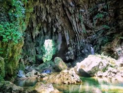 Gua Sungai Palaijune Toda Pamalar, Wisata Alam Sumba yang Masih Perawatan di NTT