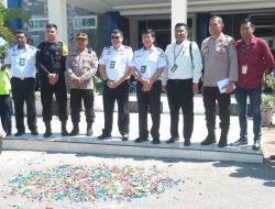 Pemusnahan Barang Terlarang Menjadi Fokus Rapat Komite Keselamatan dan Keamanan Bandara Lede Kalumbang