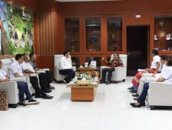Ayodhia Kalake, Menerima Kunjungan Ketua KADIN Provinsi NTT