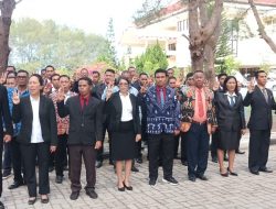 Pelantikan Pejabat Pimpinan Tinggi Pratama, Pejabat Administrator dan Pejabat Pengawas Kabupaten SBD, Bupati: Jadi Ahli di Sektor Masing-Masing!