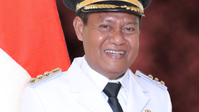 MENTAL DAN INTELEKTUAL SUDAH BERPROSES.BUPATI SBD HADIRI ACARA 124 MAHASISWA/i UNIKA WEETEBULA WISUDA