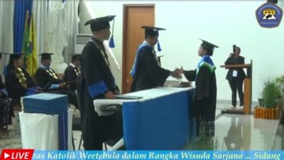 MENTAL DAN INTELEKTUAL SUDAH BERPROSES,SEBANYAK 124 MASISWA UNIKA WEETEBULA WISUDA