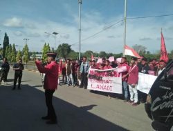 Kejari Mendapat Dukungan GMNI SBD,Ungkap Fakta-fakta ludesnya uang milyaran milik Masyarakat