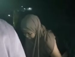 Diduga Kadis Koperasi Sumba Barat Terciduk Warga,Karena Lakukan Hubungan Asusila di Mobil