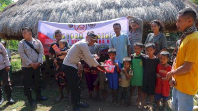 Polres Sumba Barat Daya Peduli Stunting Berikan Bantuan Sembako,Jelang Peringati HUT Bhayangkara