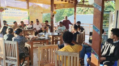 Warga Labuan Bajo Beri Dukungan untuk Melki Laka Lena di Pilgub NTT