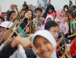 Satu Hari Bermain Bersama Anak: Kemenko PMK bersama Save the Children Collab Canangkan Rangkaian Kampanye Nasional Aksi Generasi Iklim di 8 Provinsi