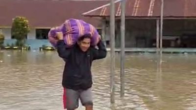 Hujan Deras yang Mengakibatkan Banjir di Kota Waikabubak