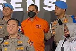Eks Kapolres Ngada Jadi Tersangka Kasus Pencabulan Anak, Terancam Dipecat