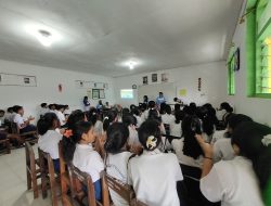 PROMOSI SMK DON BOSCO DI SMP KATOLIK WAIKABUBAK,BELAJAR KOMPUTER DAN INSTALASI LISTRIK