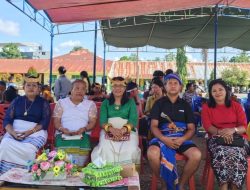SMP KATHOLIK WAIKABUBAK GELAR KARYA KEARIFAN LOKAL GENERASI MUDA BESTARI BUDAYA KITA BERSERI