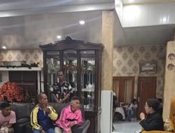 Warga Serbu Kediaman Ratu Wulla Talu di Redambolo, Sampaikan Aspirasi Soal Air Bersih, Listrik, dan Pertanian
