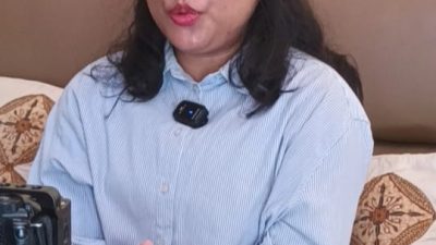 Foto Damai Catherina dan Bupati SBD Cuma Editan? Ini Klarifikasinya!