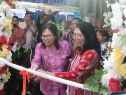 NTT Mart Resmi Beroperasi di Waikabubak, Dorong Perputaran Ekonomi Lokal dan UMKM Sumba Barat