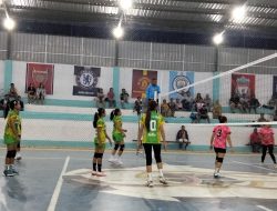 Tampil Gemilang Pemain putri Sinar Terang Libas Klub Lumina Waikabubak Kalah 3 Set Langsung